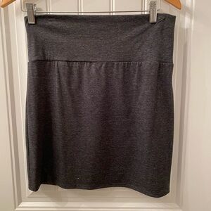 Women’s Size Large Grey Skirt